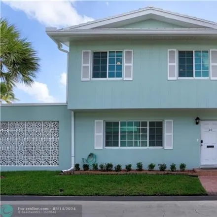 Rent this 3 bed house on 5574 North Ocean Boulevard in Lauderdale-by-the-Sea, Broward County