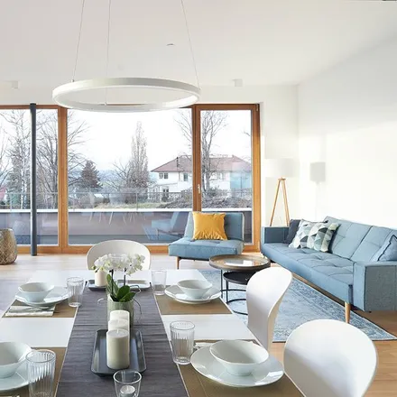 Rent this 3 bed apartment on Stauferweg 19 in 72555 Metzingen, Germany