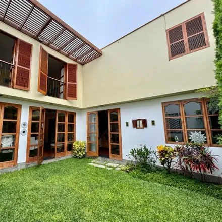 Image 1 - Los Manzanos Street 266, San Isidro, Lima Metropolitan Area 15076, Peru - House for sale