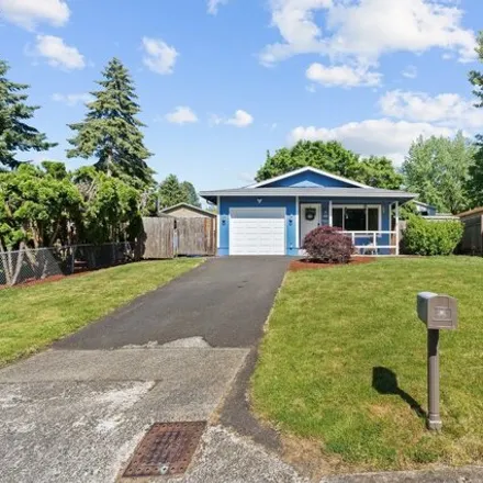 Image 3 - 7946 SE 103rd Ave, Portland, Oregon, 97266 - House for sale