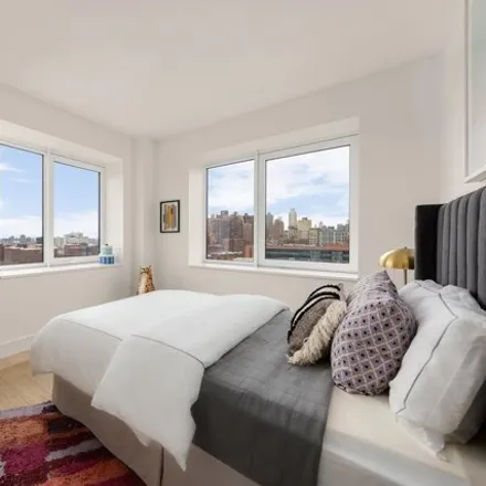 Image 8 - 100 East 104th Street, New York, NY 10029, USA - Condo for sale