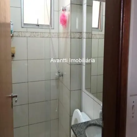 Buy this 2 bed apartment on Rua Antônio Junqueira Resende in Alto Umuarama, Uberlândia - MG