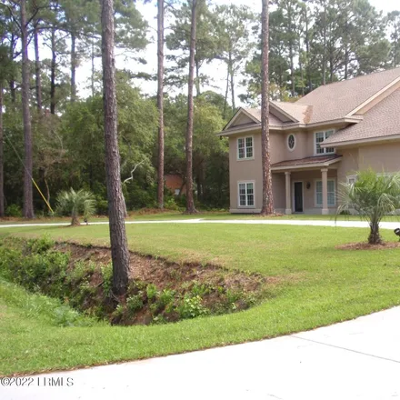 Buy this 5 bed house on 53 Confederate Avenue in Bluffton, Beaufort County