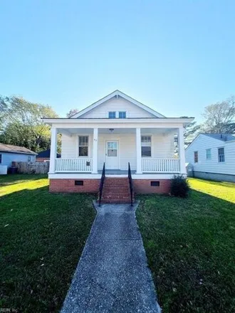 Rent this 3 bed house on 45 West Sherwood Avenue in Hampton, VA 23663
