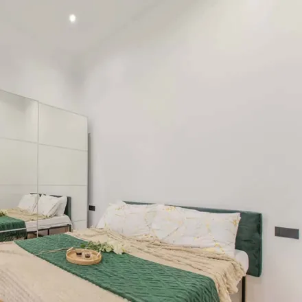Rent this 1 bed apartment on Via Luigi Federico Menabrea 21 in 20159 Milan MI, Italy