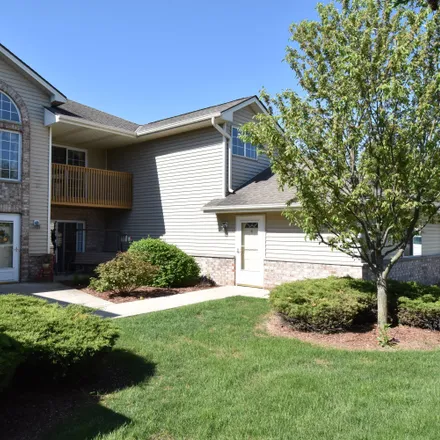 Buy this 2 bed condo on 3016 Meyer Court in Mount Pleasant, WI 53406