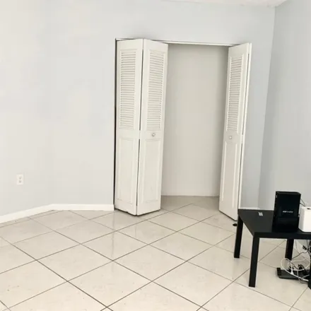 Image 3 - 6284 Northwest 186th Street, Miami-Dade County, FL 33015, USA - Room for rent