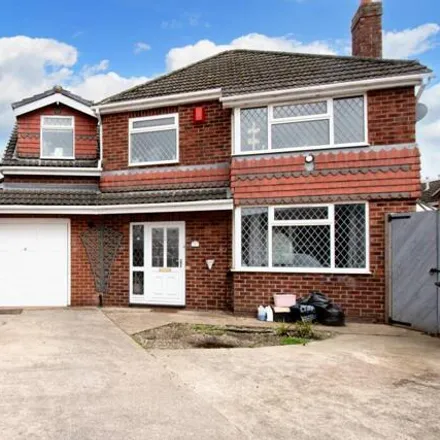 Buy this 4 bed house on 5 Ladycroft Close in Martinscroft, Warrington