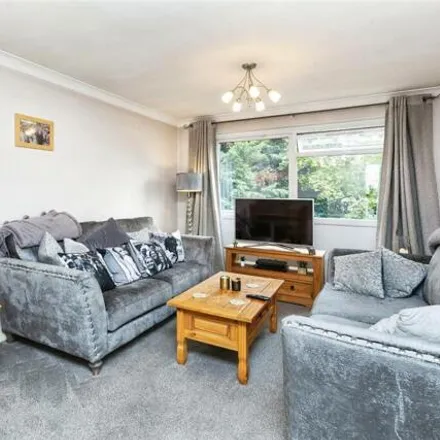 Image 2 - Croxley Rise, Maidenhead, SL6 4JF, United Kingdom - Apartment for sale