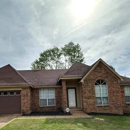 Buy this 3 bed house on 6474 Saddleback Circle in Shelby County, TN 38141