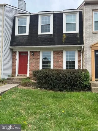 Buy this 3 bed townhouse on 6843 Cottingham Lane in Fairfax County, VA 20121