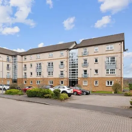 Buy this 3 bed apartment on Hamilton Park South in Hamilton, ML3 0FH