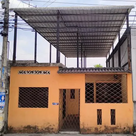 Buy this 4 bed house on 2 Peatonal 11A NO in 090704, Guayaquil