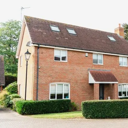 Buy this 5 bed house on The Pines in Bushby, LE7 9RX