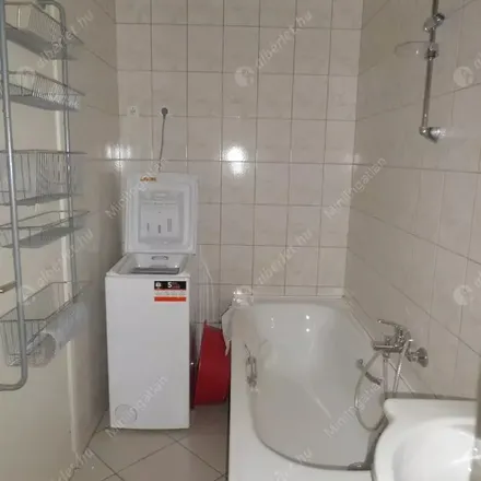 Image 3 - Budapest, unnamed road, 1024, Hungary - Apartment for rent