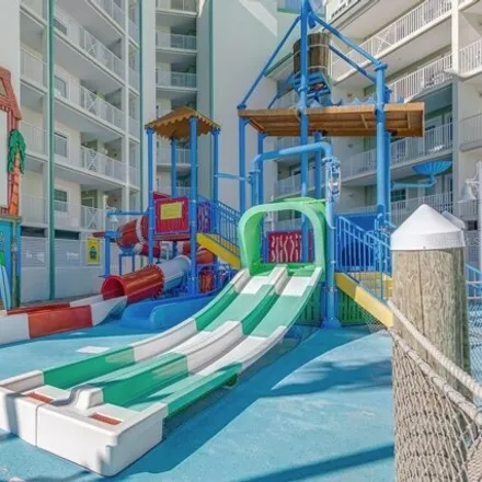 Image 9 - Splash Harbour Water Park, 399 2nd Street, Indian Rocks Beach, Pinellas County, FL 33785, USA - Condo for sale