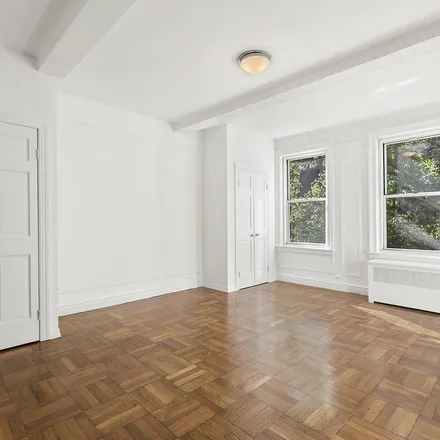 Rent this 2 bed apartment on 115 East 89th Street in New York, NY 10128