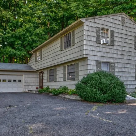 Buy this 3 bed house on 38 Mountain Road in North Woodbury, Woodbury