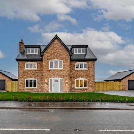 Buy this 5 bed house on Chain House Lane in Farington Moss, PR4 4LB