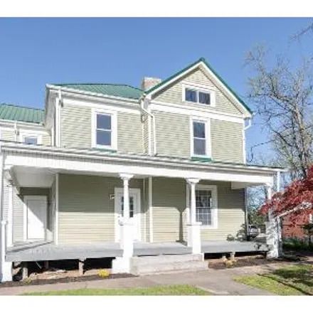 Buy this 5 bed house on 731 5th Street in Fairmount, Bristol