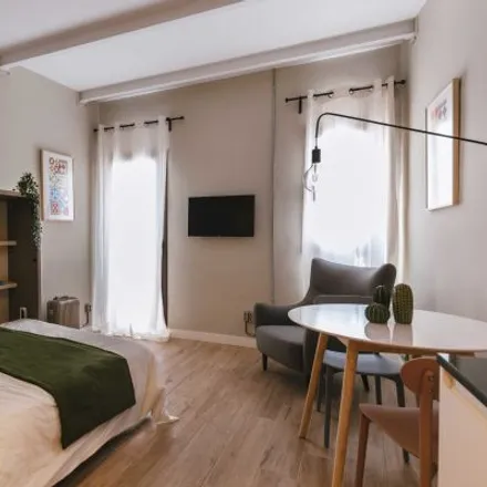 Rent this studio apartment on Carrer de les Freixures in 27, 08003 Barcelona