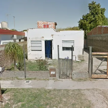 Buy this studio house on Calle 107 in Partido de Berazategui, 1880 Berazategui