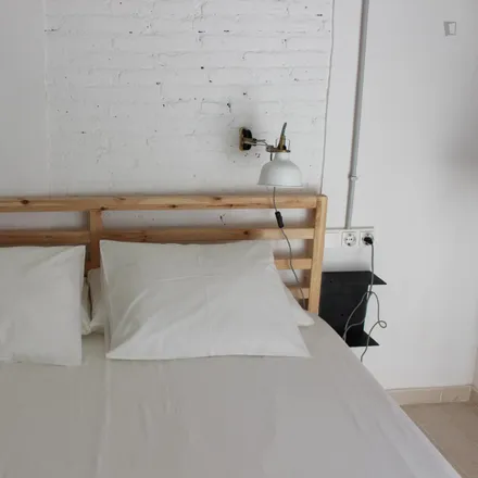 Rent this 2 bed apartment on Carrer del Príncep de Viana in 28, 08001 Barcelona