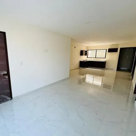 Buy this 2 bed apartment on Calle Progreso in Residencial La Joya, 93294 Boca del Río