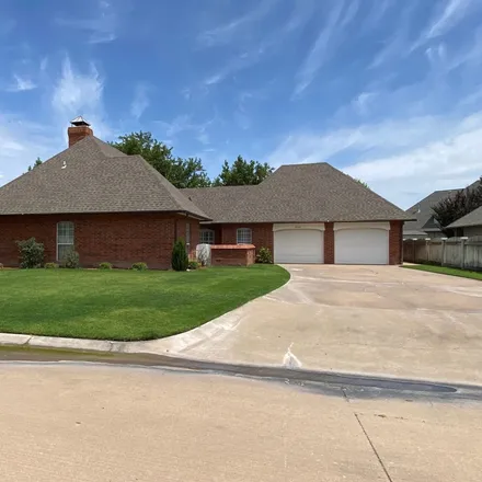 Buy this 3 bed house on 3208 Dans Court in Enid, OK 73703