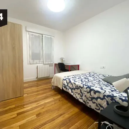 Image 3 - Cocherito de Bilbao kalea, 15, 48004 Bilbao, Spain - Room for rent