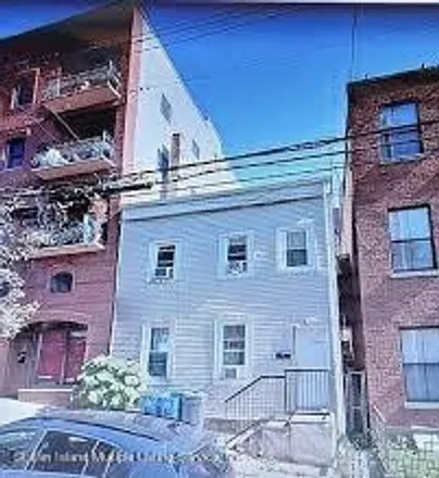 Buy this 2 bed duplex on 47 Montgomery Avenue in New York, NY 10301