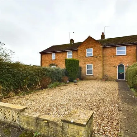 Buy this 3 bed townhouse on Oldfield in Tewkesbury, GL20 5QT