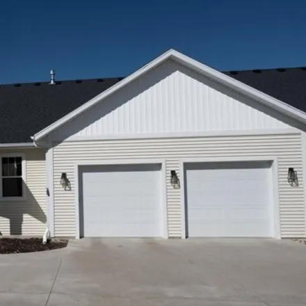 Buy this 4 bed house on 4962 Avery Lane South in Fargo, ND 58104