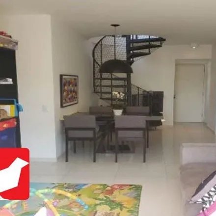 Buy this 2 bed apartment on Edifício Miame Lift in Rua Cônego Eugênio Leite 873, Pinheiros