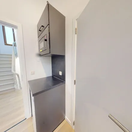 Rent this 1 bed apartment on Generaal Lemanstraat 106 in 2018 Antwerp, Belgium