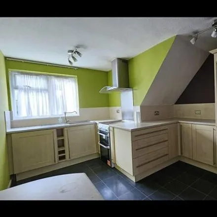 Rent this 2 bed room on 142 Chichester Road in London, CR0 5LT