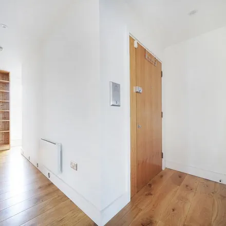 Rent this 2 bed apartment on East Lane in London, SE16 4UU