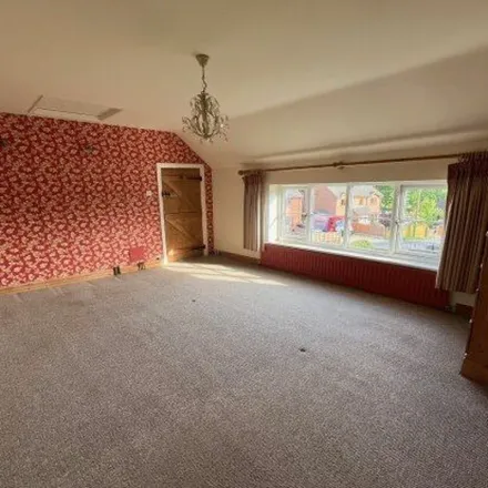 Image 4 - Ashbourne Road, Staffordshire Moorlands, ST10 3HD, United Kingdom - Apartment for rent