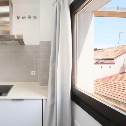 Image 6 - Calle de Calatrava, 21, 28005 Madrid, Spain - Apartment for rent