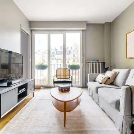 Image 7 - 7 Rue Berlioz, 75116 Paris, France - Apartment for rent