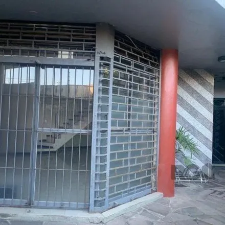 Rent this studio house on Avenida Tramandaí in Ipanema, Porto Alegre - RS