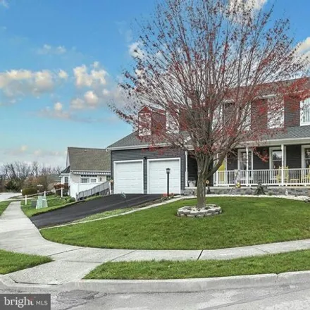 Image 3 - 338 Foxleigh Drive, New Baltimore, Hanover, PA 17331, USA - House for sale