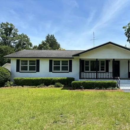 Buy this 3 bed house on 1414 Stonewall St in Dublin, Georgia