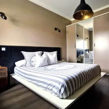 Rent this 3 bed house on 84310 Morières-lès-Avignon