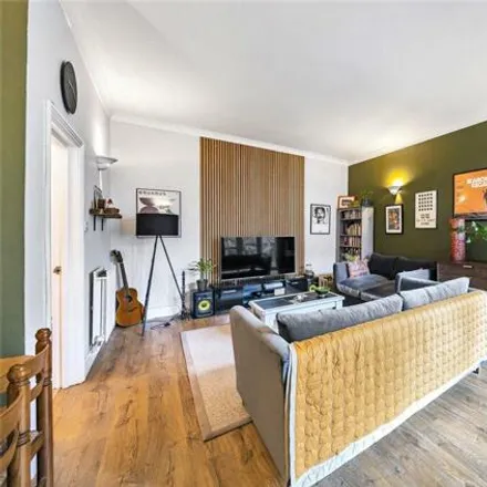 Buy this 2 bed house on Hopewell Yard in Hopewell Street, London