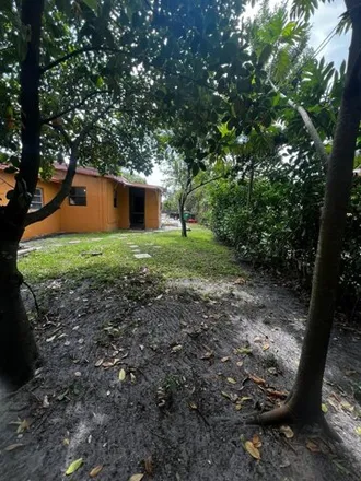 Image 9 - 2025 NW 185th St, Miami Gardens, Florida, 33056 - House for sale