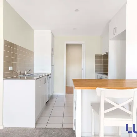 Rent this 3 bed apartment on Australian Capital Territory in Camerai, 27 Berrigan Crescent