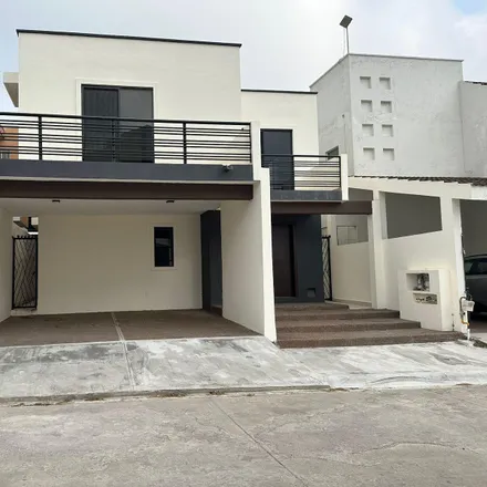 Buy this studio house on Calle Francisco I. Madero in 89367 Tampico, TAM