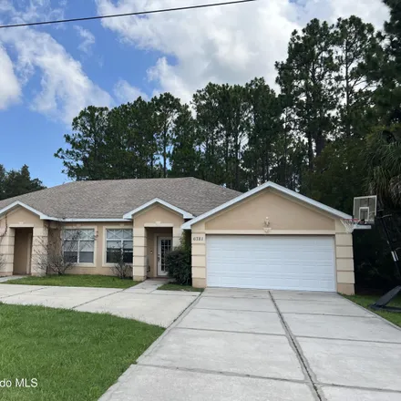Buy this 4 bed duplex on 5598 West Oak Park Boulevard in Sugarmill Woods, Citrus County