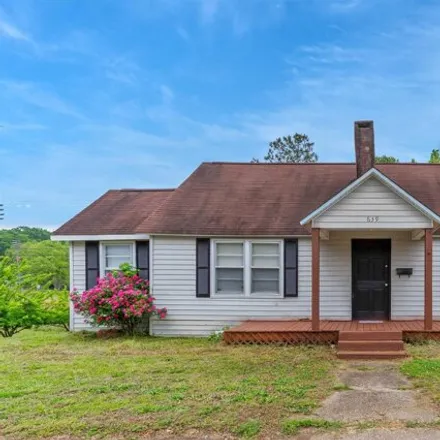 Buy this 2 bed house on 639 Gray Street in Woodruff, SC 29388